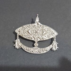 Wau Bulan Malaysian Moon Kite Silver Tone Brooch